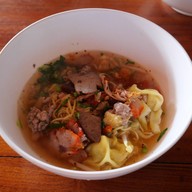 ก๋วยเตี๋ยวเต่า บะหมี่ทำเอง