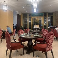 อรุณ ไทย คูซีน โรงแรมแกรนด์เซ็นเตอร์พอยต์