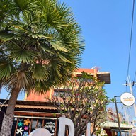 บรรยากาศ mabel cafe & smoothies juice bar