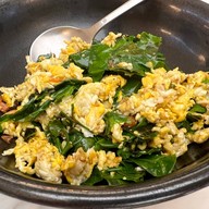 กับข้าวกับปลา Central Embassy