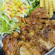 ต้อสเต๊กอิ่มขนาด