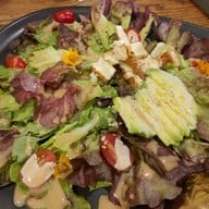 Narisa Cafe & Creative Space -