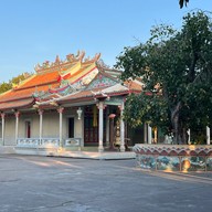 วัดถาวรวราราม