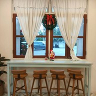 Narisa Cafe & Creative Space -