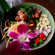 แสนรักษ์
