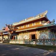 วัดถาวรวราราม