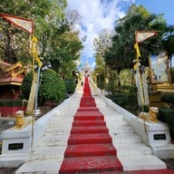 บรรยากาศ วัดพระธาตุช่อแฮพระอารามหลวง