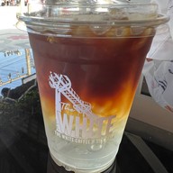 WHITE VIBES COFFE @SKY WALK .