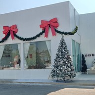 ease cafe  อีส