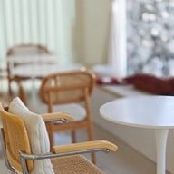 ease cafe  อีส