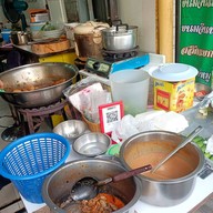 บรรยากาศ เย็นตาโฟวัดแขก