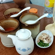 เมนูของร้าน เย็นตาโฟวัดแขก