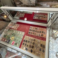 ไหน เขางู