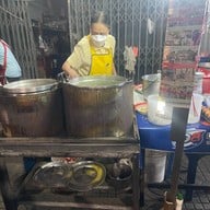 ขนมบัวลอยโบราณ (ป้าหมวย)