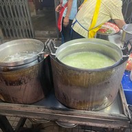 ขนมบัวลอยโบราณ (ป้าหมวย)
