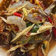 หมูกรอบ65 ซอย6/1พัทยาหลังร้านสไปเดอร์