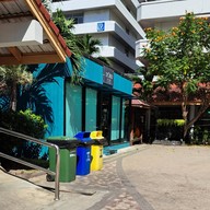 หน้าร้าน D’oro Coffee โรงพยาบาลสมุทรปราการ