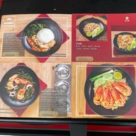 ราดหน้าฟาไฉ สุขาภิบาล 3