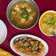 ครัวเรอดัง