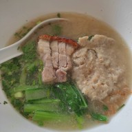 เมนูของร้าน เจ๊จู บะหมี่ไข่แท้ไก่ตุ๋น