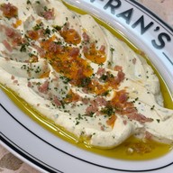 FRAN’S  Sukhumvit 49
