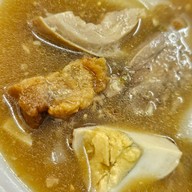 เมนูของร้าน ก๋วยจั๋บน้ำข้นวัดแขก สีลม 20 วัดแขก