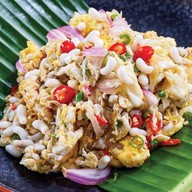 Zaab Eli (แซ่บอีลี่) เซ็นทรัลอีสต์วิลล์