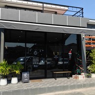 SEVENTY-SIX CAFE