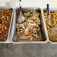 ปากแซ่บ ข้าวแกง