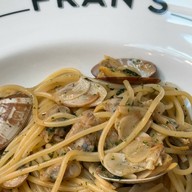 FRAN’S  Sukhumvit 49
