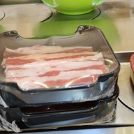 สุกี้ ล่าเม่ย หม่าล่า 辣妹麻辣旋转小火锅 มีโชคพลาซ่า