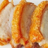 ร้านอู้หู..หมู หมูกรอบ เมนูข้าวผัดทอดสารพัด สาขาเดียว