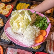 เมนูของร้าน มาดามโฮ เฟอหม้อไฟ (หน้ามอศิลปากร)