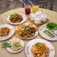 ผัดไทยพรหมพิราม (ตำนาน50ปี) เกษตรนวมินทร์