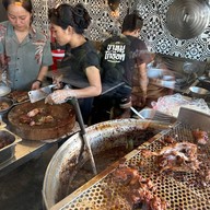 ขาหมู โกอ๊อด (หน้าวัดเทพเจ้าเก่า) สาขา 2 ถนนบางกอก