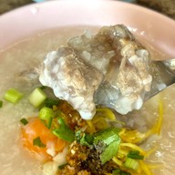 เมนูของร้าน อาหารเช้าโจ๊กฉลอง ภูเก็ต