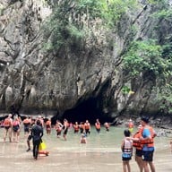 ถ้ำมรกต