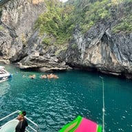 ถ้ำมรกต