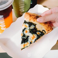 Ronin Coffee เกษตร - นวมินทร์