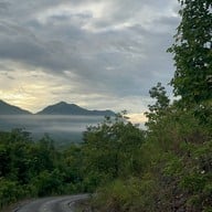 ภูทอก