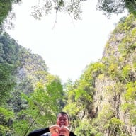 ถ้ำมรกต