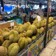 ตลาดกลางผลไม้ตะพง
