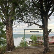 ภูทอก