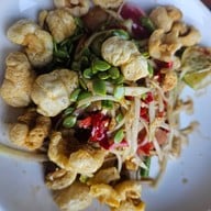 ส้มตำลุงพล วัดอู่ตะเภา
