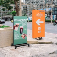 Ronin Coffee เกษตร - นวมินทร์