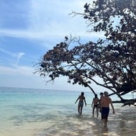 เกาะกระดาน