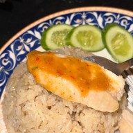 เมนูของร้าน ก๋วยเตี๋ยวเนื้อวัว ซา หลัก เก้า เกษตรนวมินทร์