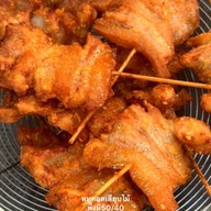 หมูทอดเสียบไม้@พึ่งมี พึ่งมี50\40