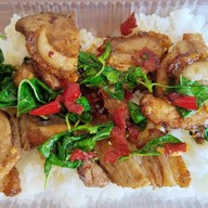 หมูกรอบน้องอลิซ