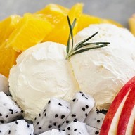 Bonnie homemade greek yogurt (Korean style)